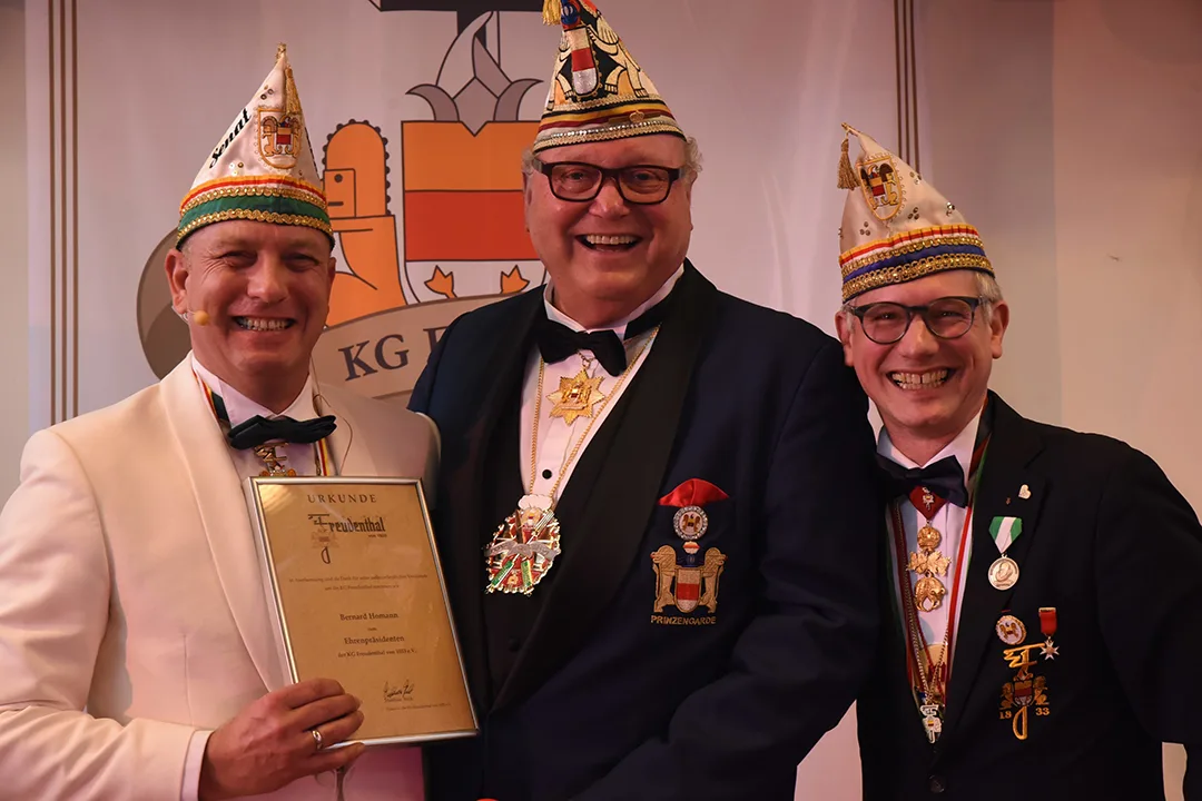 Ernennung zum Ehrenmitglied